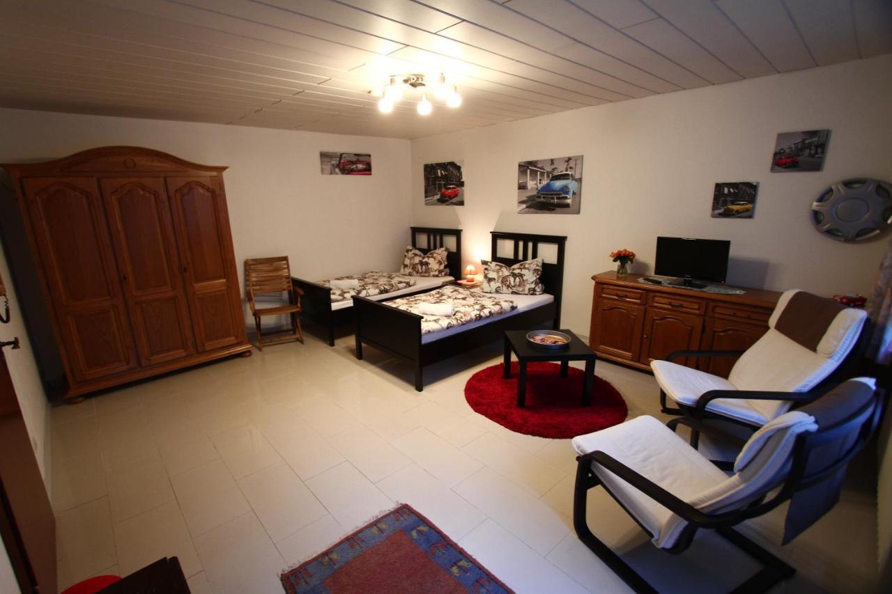 Christianes Gaestehaus ดุสเซลดอร์ฟ ภายนอก รูปภาพ